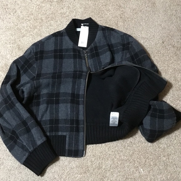 Vince. Wool bomber jacket - Picture 6 of 14